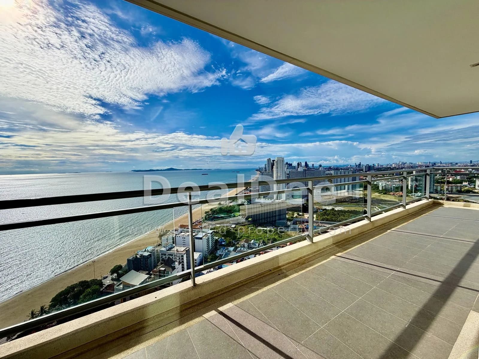 Luxury Sea View Condo for Sale - Special 2 Bedroom Unit Marriott Hotel Sea View on 31st Floor at Reflection Jomtien Beach Pattaya with No Neighbors