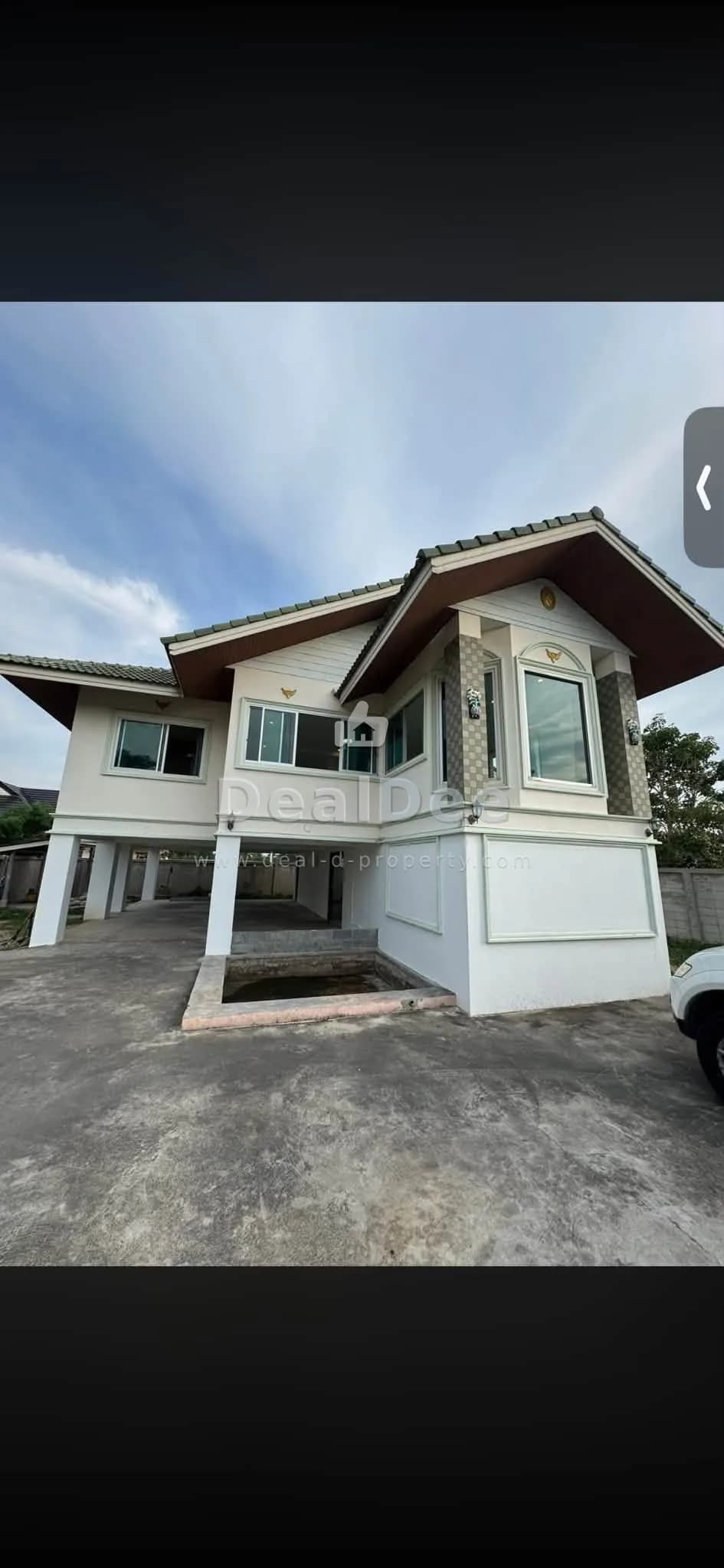 House for rent 3 bedrooms, 3 bathrooms