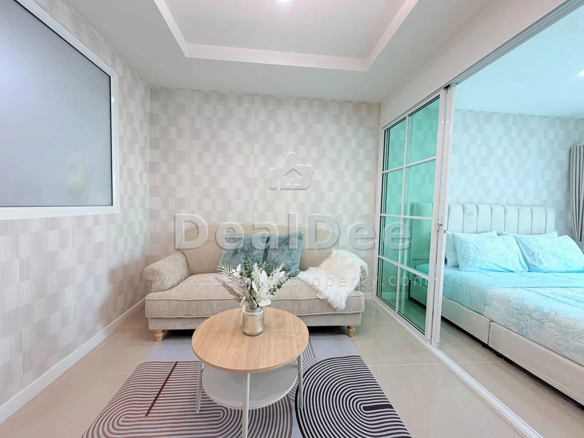 Renovated condo, fully furnished, ready to move in