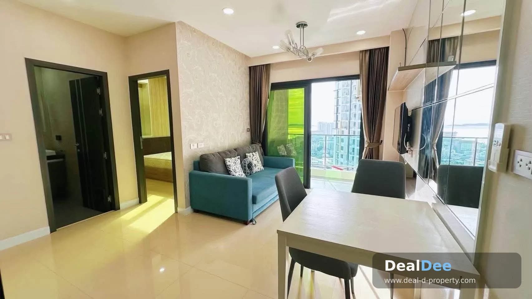 ขายพร้อมผู้เช่า 13,000 ต่อเดือน Dusit Grand Condo View